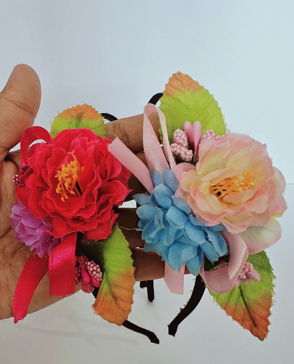 Colorful Fabric Flower Hair Clips Set with Leaf Details - Multi Color